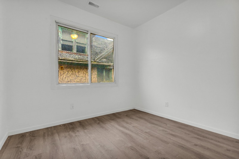 Building Photo - 3353 Fullerton Ave