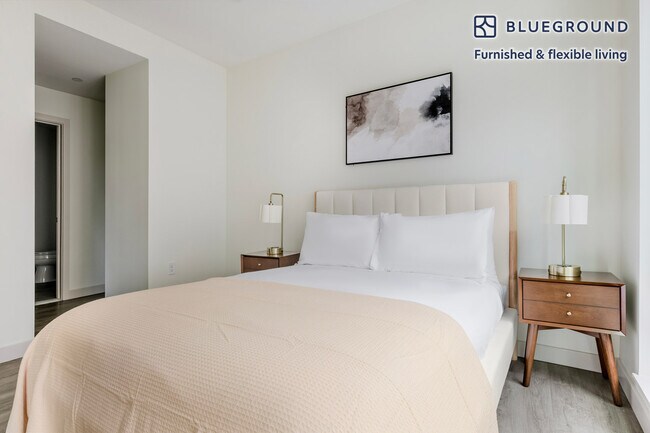 Building Photo - 1 Canal St