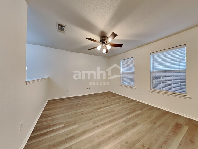 Building Photo - 14129 Cedar Post Dr