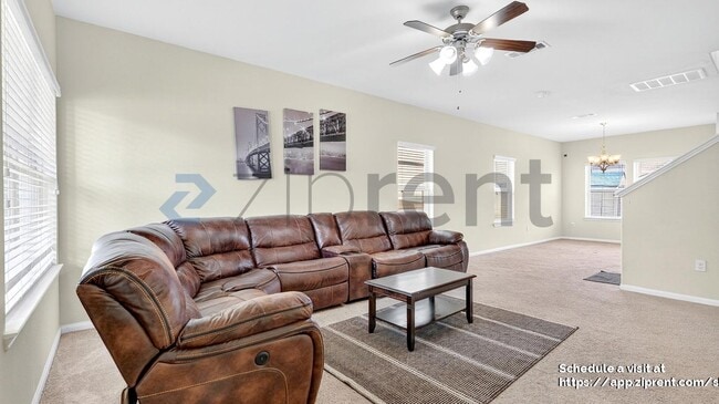 Building Photo - 1933 Howth Ave