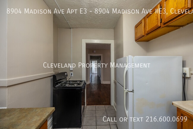 Building Photo - 8904 Madison Ave