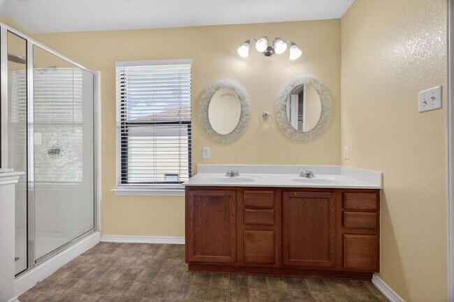 Building Photo - 8813 Wiley Way
