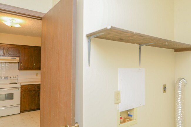 Building Photo - 2313 Gray Fox Terrace