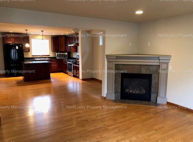 Building Photo - Beautifully Updated 3-Bedroom Home in Lynn...
