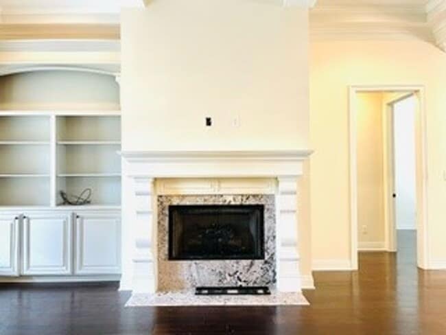 Building Photo - Home for Lease In Graywood Available on 2/...