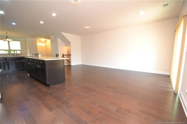Building Photo - 506 N Tunstall Ave