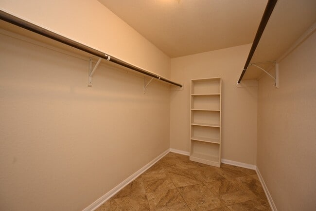 Building Photo - 3111 Keystone Square Ln