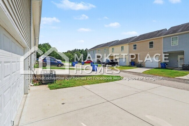 Building Photo - 5798 Westchase St