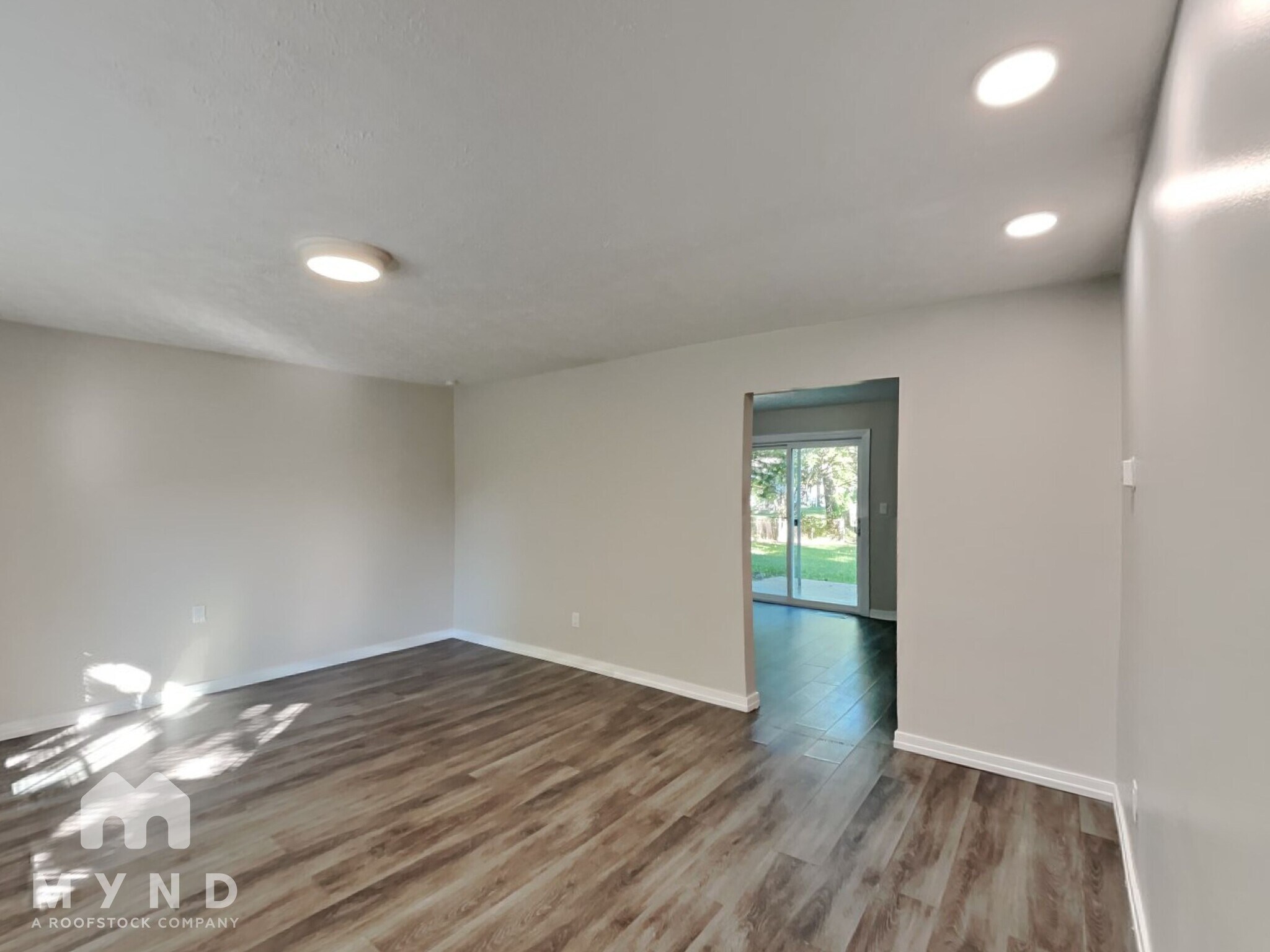 Building Photo - 3040 Wadsworth Ct