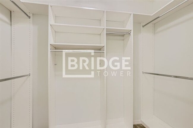 Building Photo - 185 Hamlet Lp