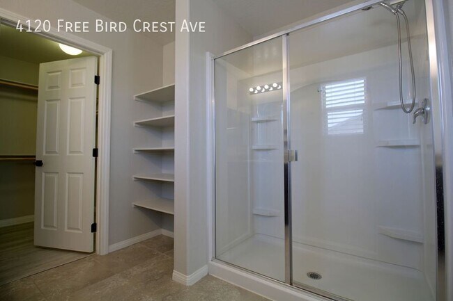 Building Photo - 4120 Free Bird Crest Ave