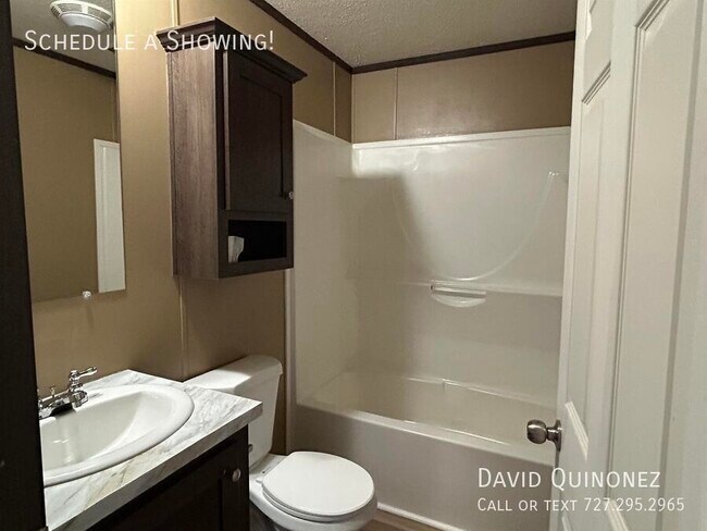Building Photo - 5715 Alta Vista Ct