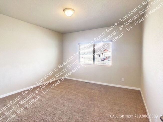 Building Photo - 10111 Jaggar Way