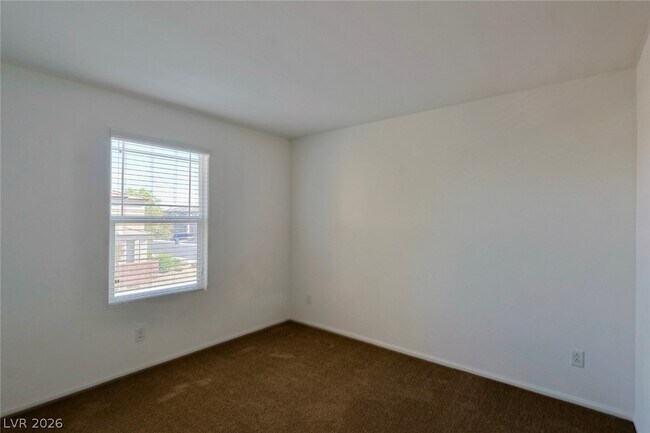 Building Photo - 6124 Castle Gardens Ave