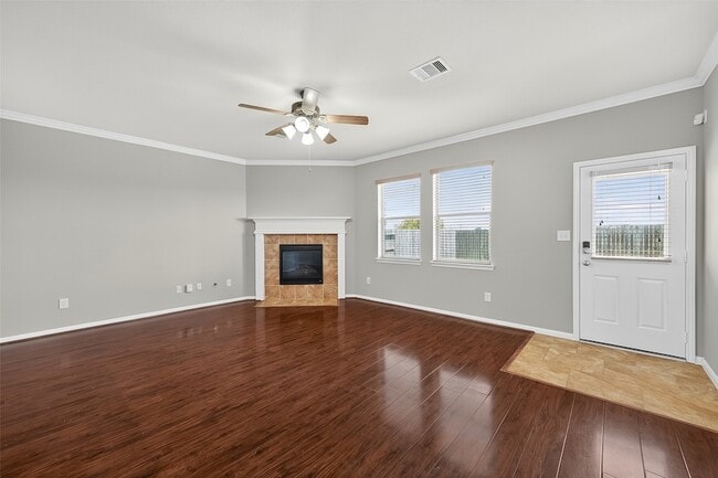 Building Photo - 20718 Bandrock Terrace