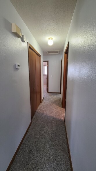 Building Photo - 1610 16th St S