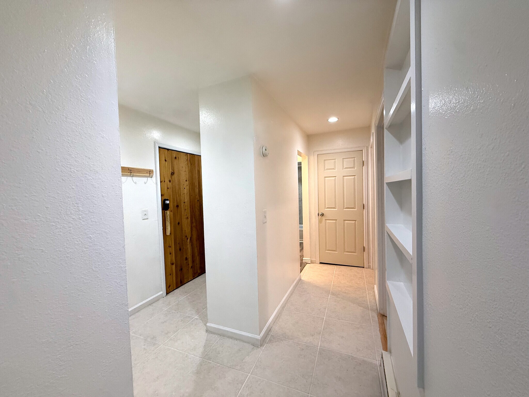 Building Photo - 9366 Fall River Rd