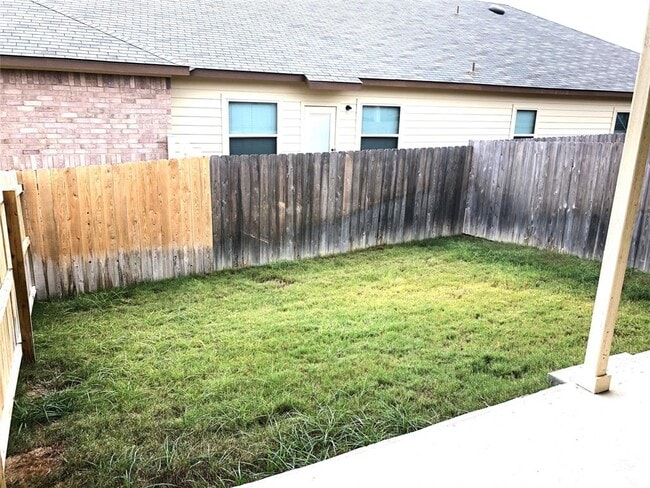 Building Photo - 109 Samuel Dr