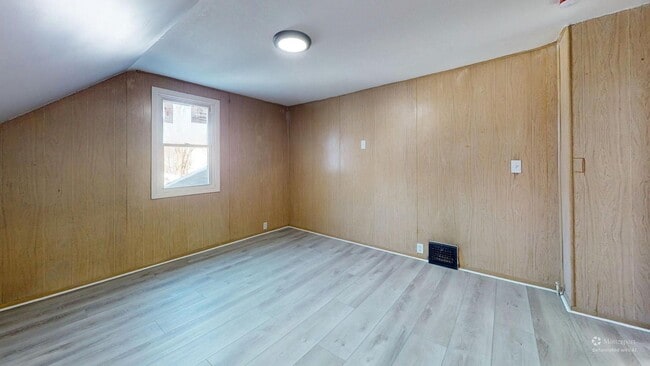 Building Photo - Slavic Village - 4 Bedroom - Single Family Home