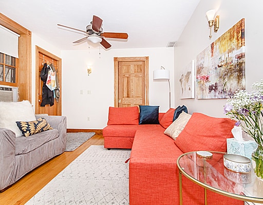 Building Photo - 88 Myrtle St