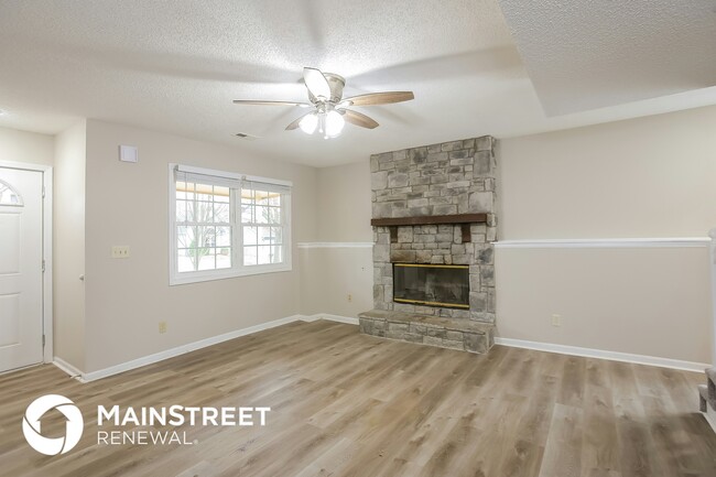 Building Photo - 6438 N Jarboe St
