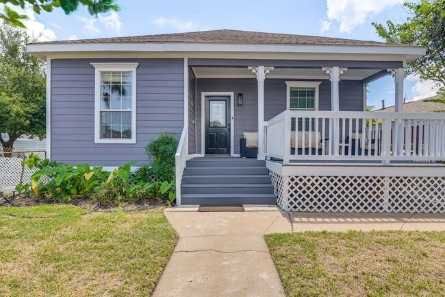 Primary Photo - 1115 Avenue M