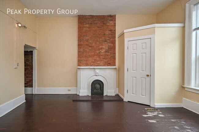 Building Photo - 2222 Ohio Ave