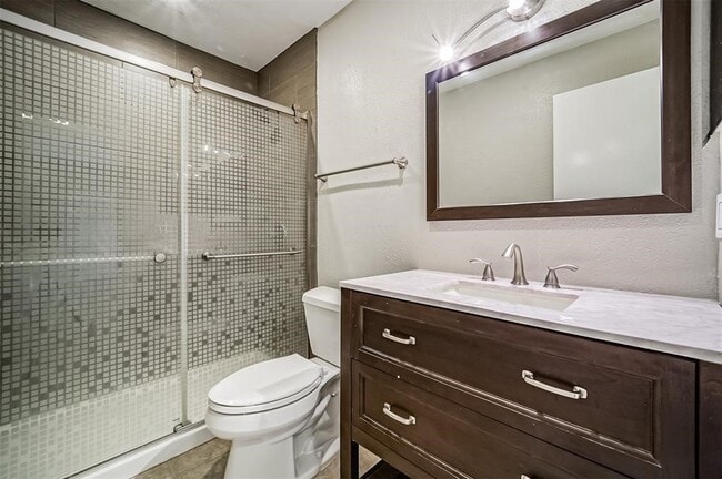 Building Photo - 4747 E NASA Pkwy