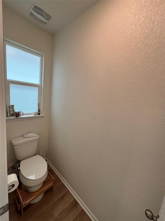 Building Photo - 8013 Philbrook Dr
