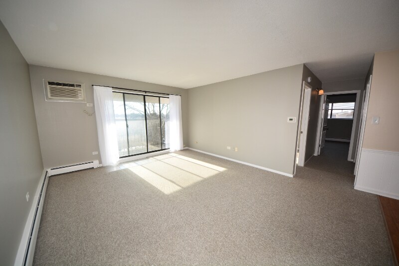 Building Photo - 7335 Tiffany Dr