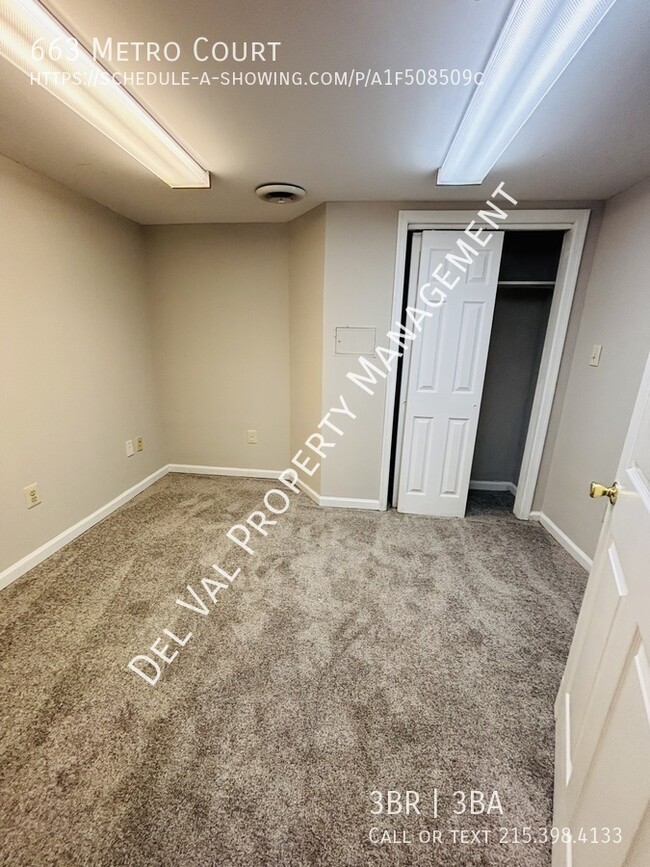 Building Photo - 663 Metro Ct