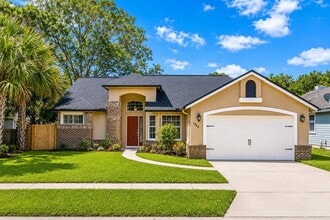 Building Photo - 1322 American Elm Dr