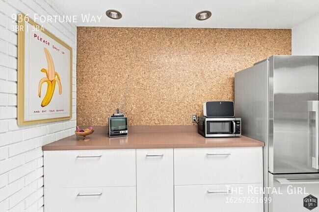 Building Photo - 936 Fortune Way
