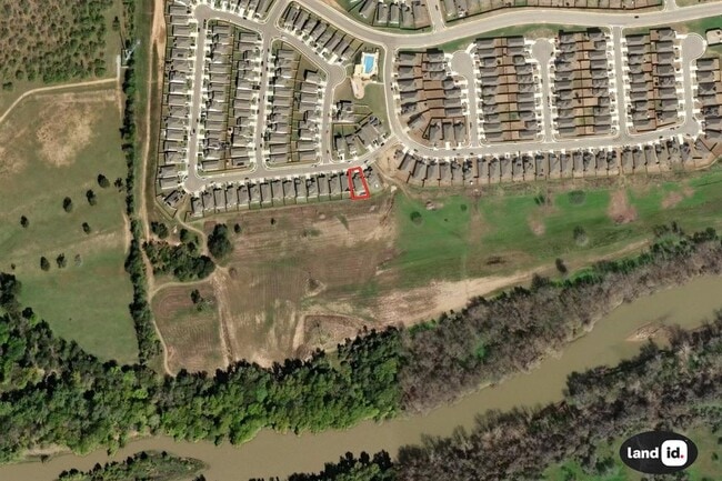 Building Photo - 507 Bluffview Dr.