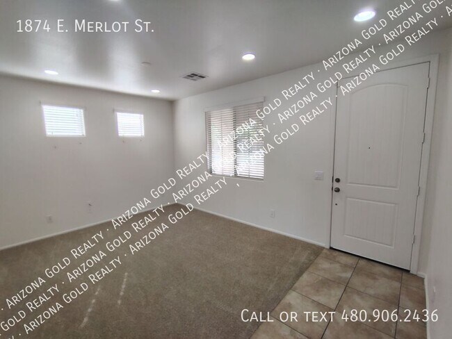Building Photo - 1874 E Merlot St