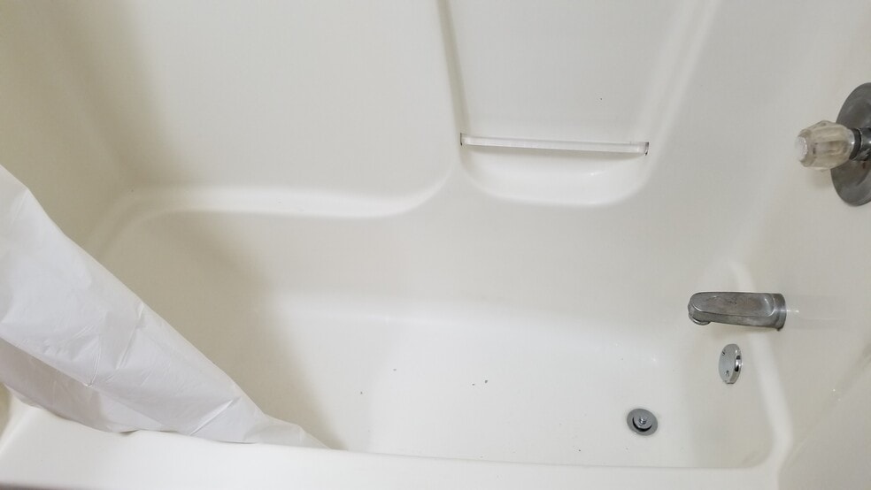 Building Photo - 121 S Front St