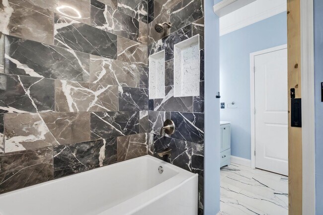 Building Photo - 3314 Mariana Oaks Dr