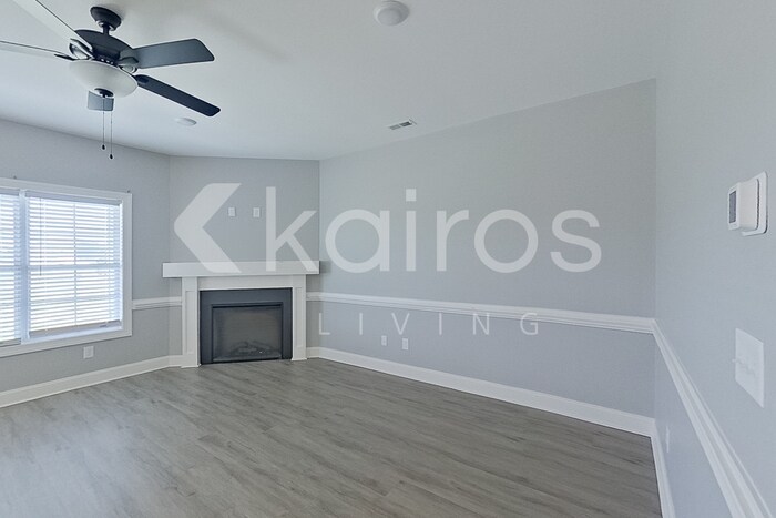Building Photo - 3708 Oak Leaf Wy