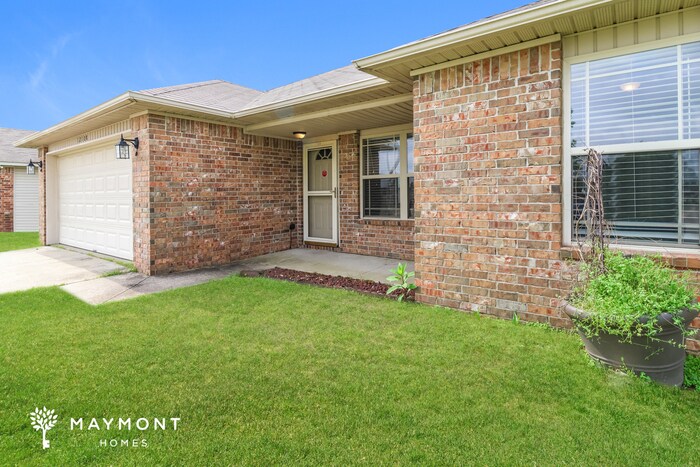 Building Photo - 12108 Amaranth Dr