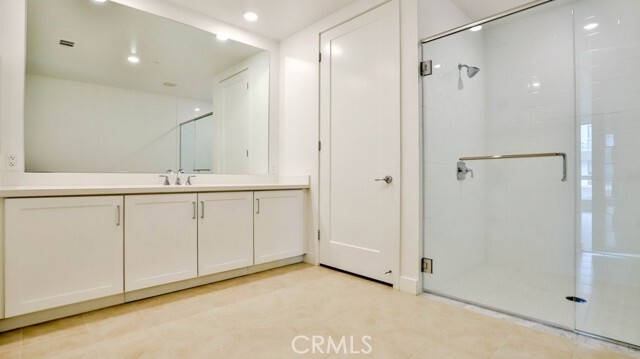 Building Photo - 2606 Rivington
