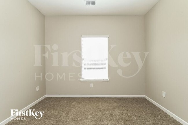 Building Photo - 1614 Stillriver Run Dr