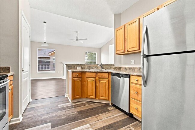 Building Photo - 10467 Villa View Cir