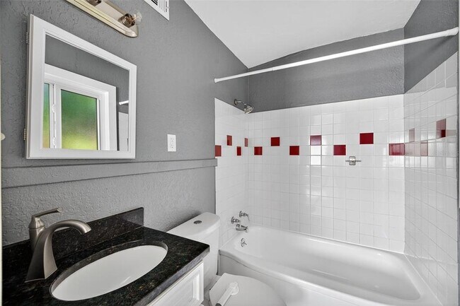 Building Photo - 2470 47th St S