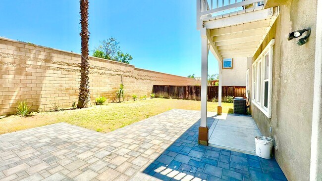 Building Photo - Wonderful Executive Style Two-Story Home in Beautiful Murrieta Oaks Community!