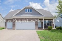 Building Photo - Don't Miss Out!