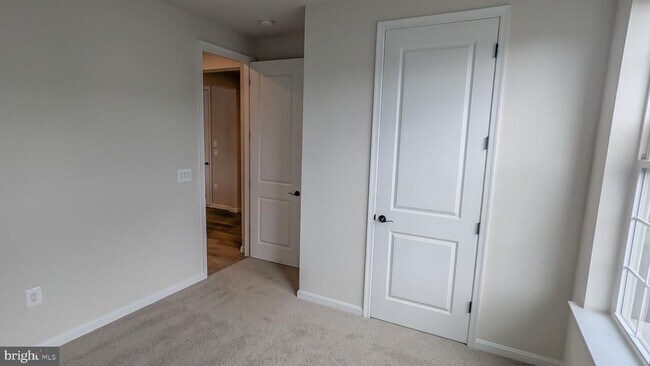 Building Photo - 35535 Aspen Wy