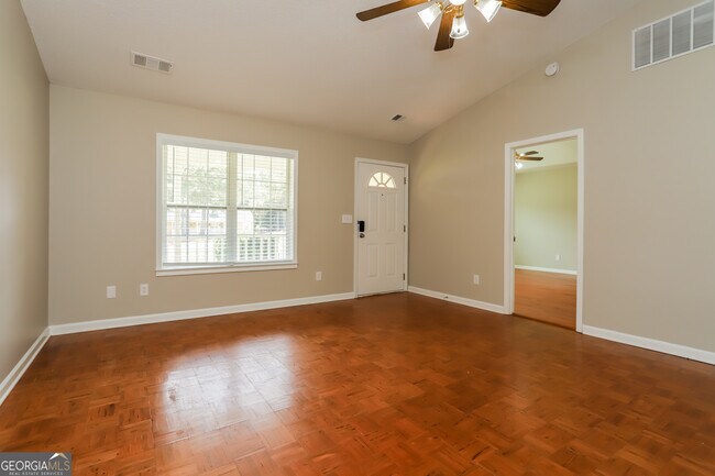 Building Photo - 147 Country Meadows Ct