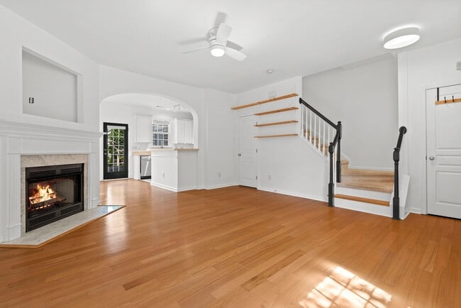 Building Photo - Hope Valley Farms Townhouse