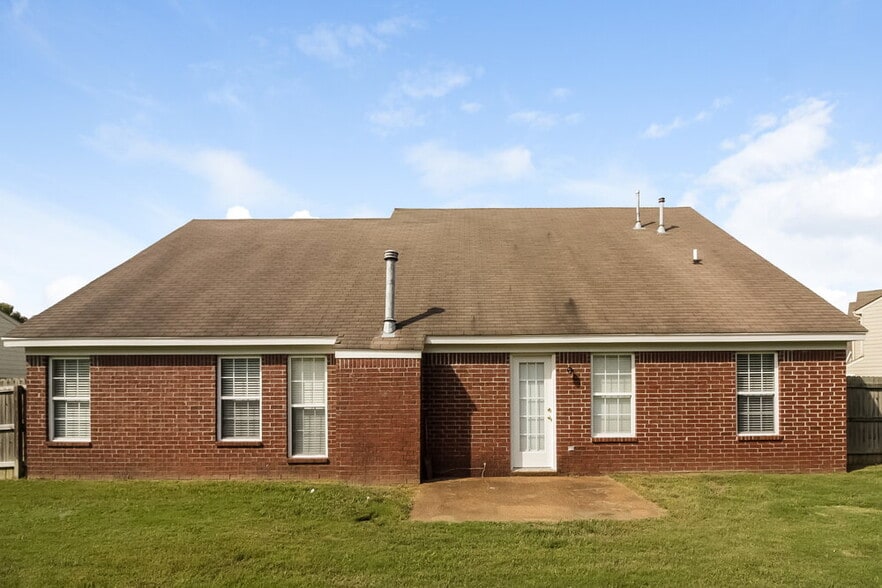 Building Photo - 65 Arborlon Cove