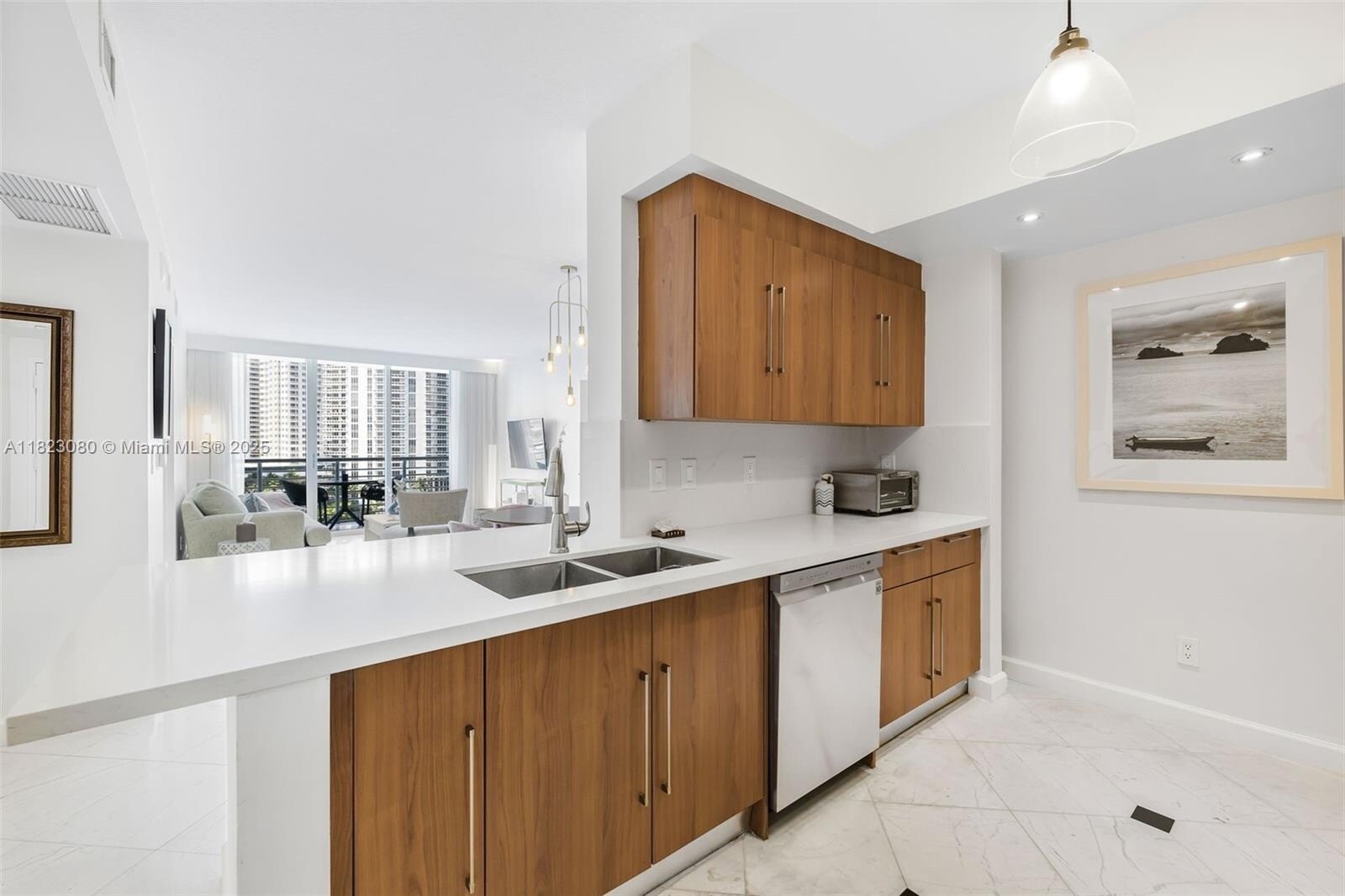 Building Photo - 325 S Biscayne Blvd